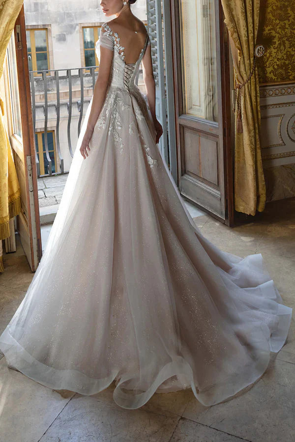 Luolandi A-line illusion collar short sleeved lace sticker rural wedding dress Beautiful