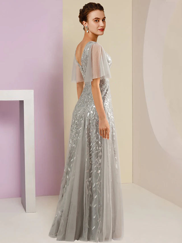 Luolandi Sheath / Column Mother of the Bride Dress Party Sparkle & Shine V Neck Floor Length Lace Tulle Short Sleeve with Pleats