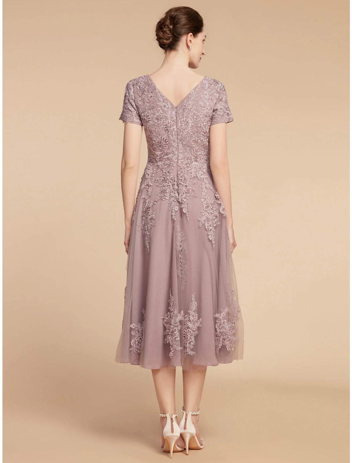 Luolandi A-Line Mother of the Bride Dress Wedding Guest Elegant Petite Jewel Neck Tea Length Lace Tulle Short Sleeve