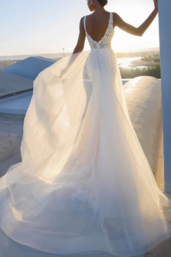 Luolandi Charming V-neck lace fishtail wedding dress Beautiful