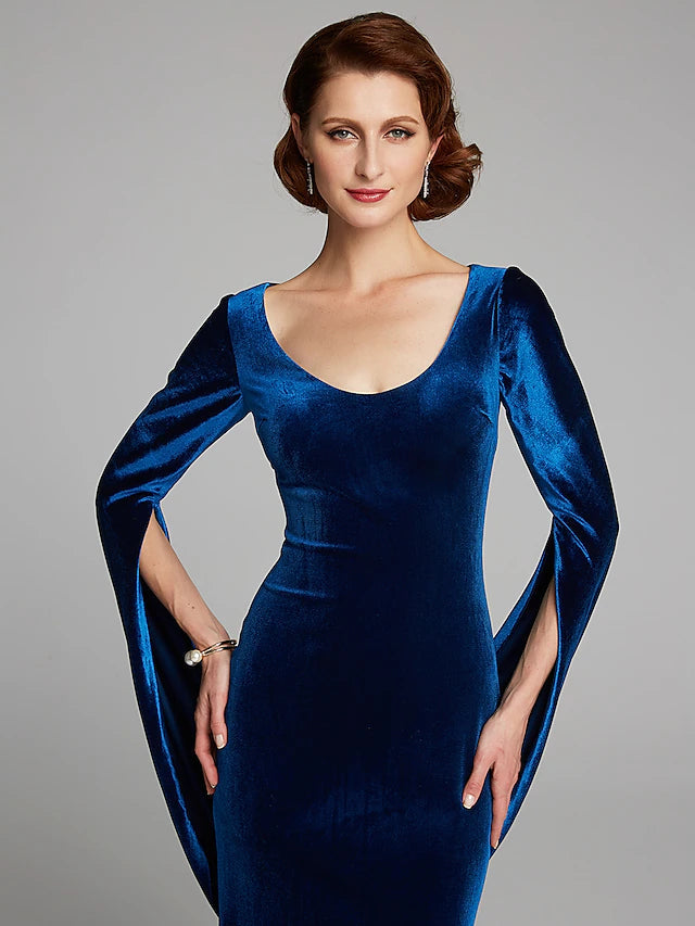 Luolandi Mermaid / Trumpet Mother of the Bride Dress Vintage Plus Size Sexy Scoop Neck Sweep / Brush Train Velvet Long Sleeve