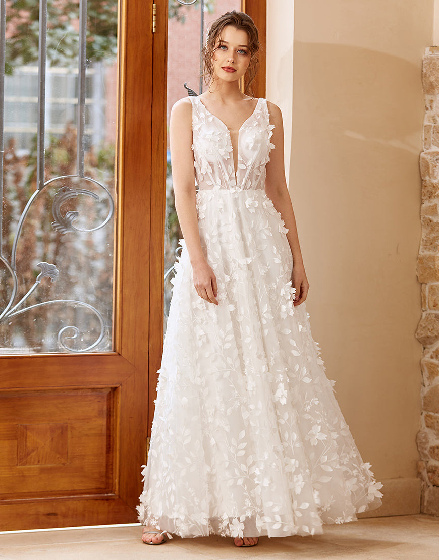 Luolandi Appliques Tulle Wedding Dress V-neck Open Back Beautiful