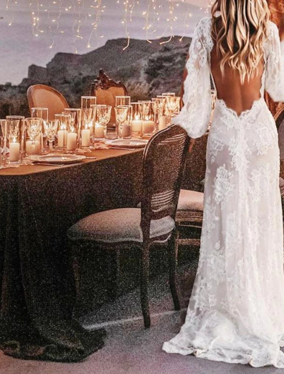 Luolandi Beach Sexy Boho Wedding Dresses A-Line V Neck Long Sleeve Sweep / Brush Train Lace Bridal Gowns With Appliques