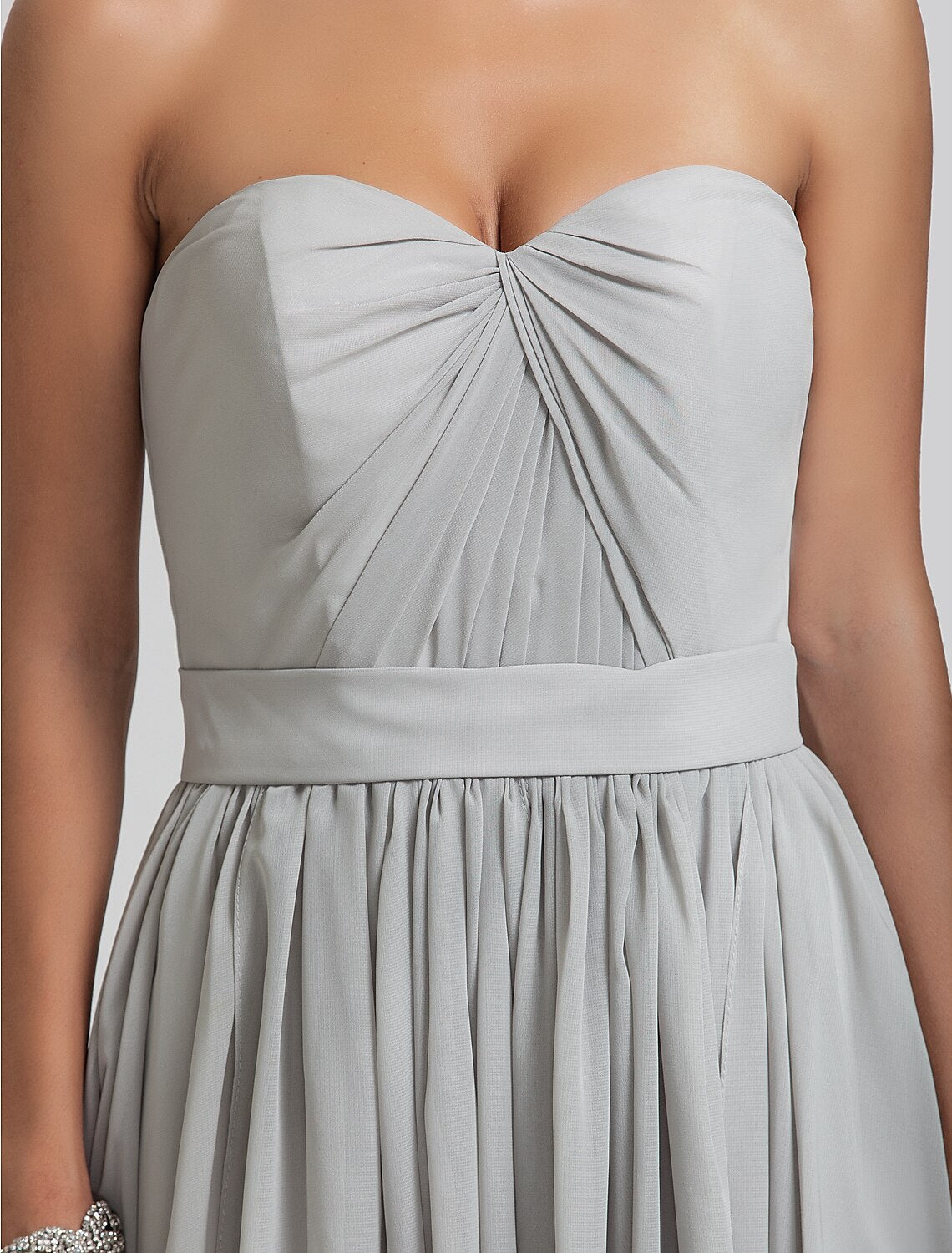 Luolandi Sheath / Column Sweetheart Neckline Floor Length Chiffon Bridesmaid Dress with Draping / Side Draping