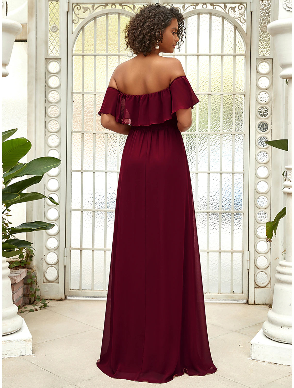 Luolandi A-Line Bridesmaid Dress Off Shoulder Sleeveless Elegant Floor Length Chiffon with Ruffles / Draping