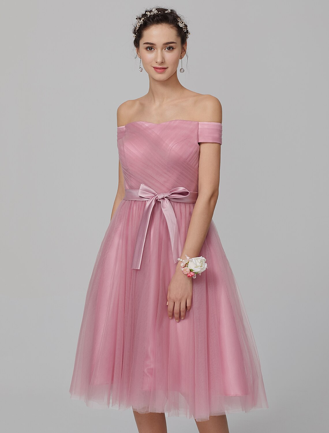 Luolandi A-Line Off Shoulder Knee Length Tulle Bridesmaid Dress with Sash / Ribbon Draping
