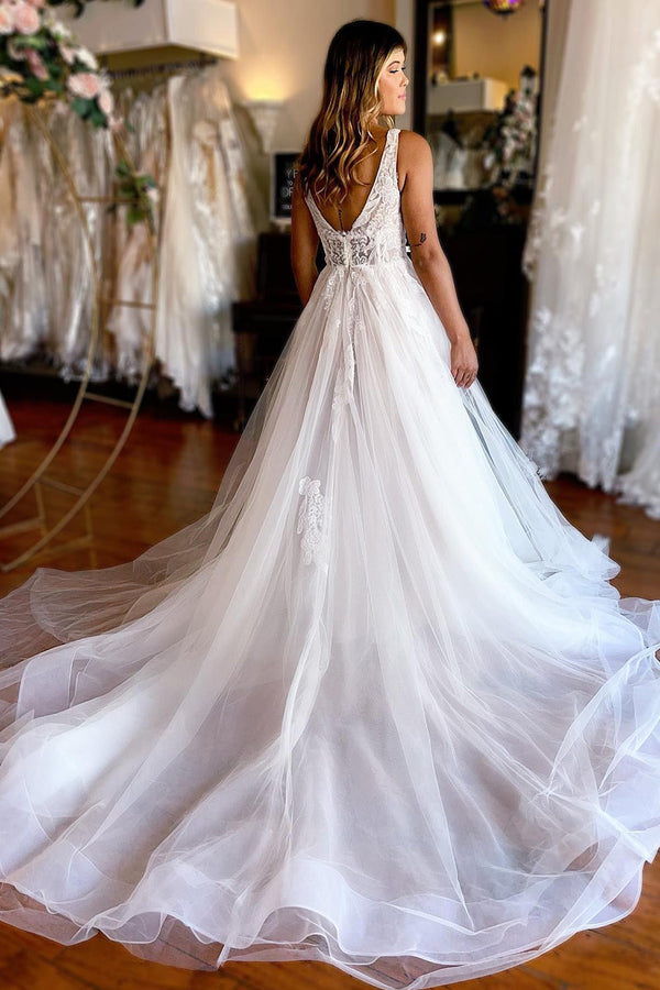 Luolandi Elegant A-Line Deep V-Neck Backless Long Wedding Dress with Lace Sexy Bridal Gown