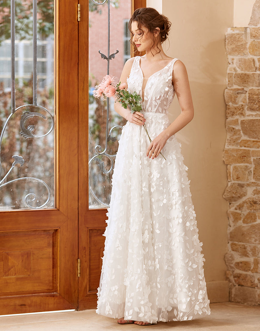 Luolandi Appliques Tulle Wedding Dress V-neck Open Back Beautiful