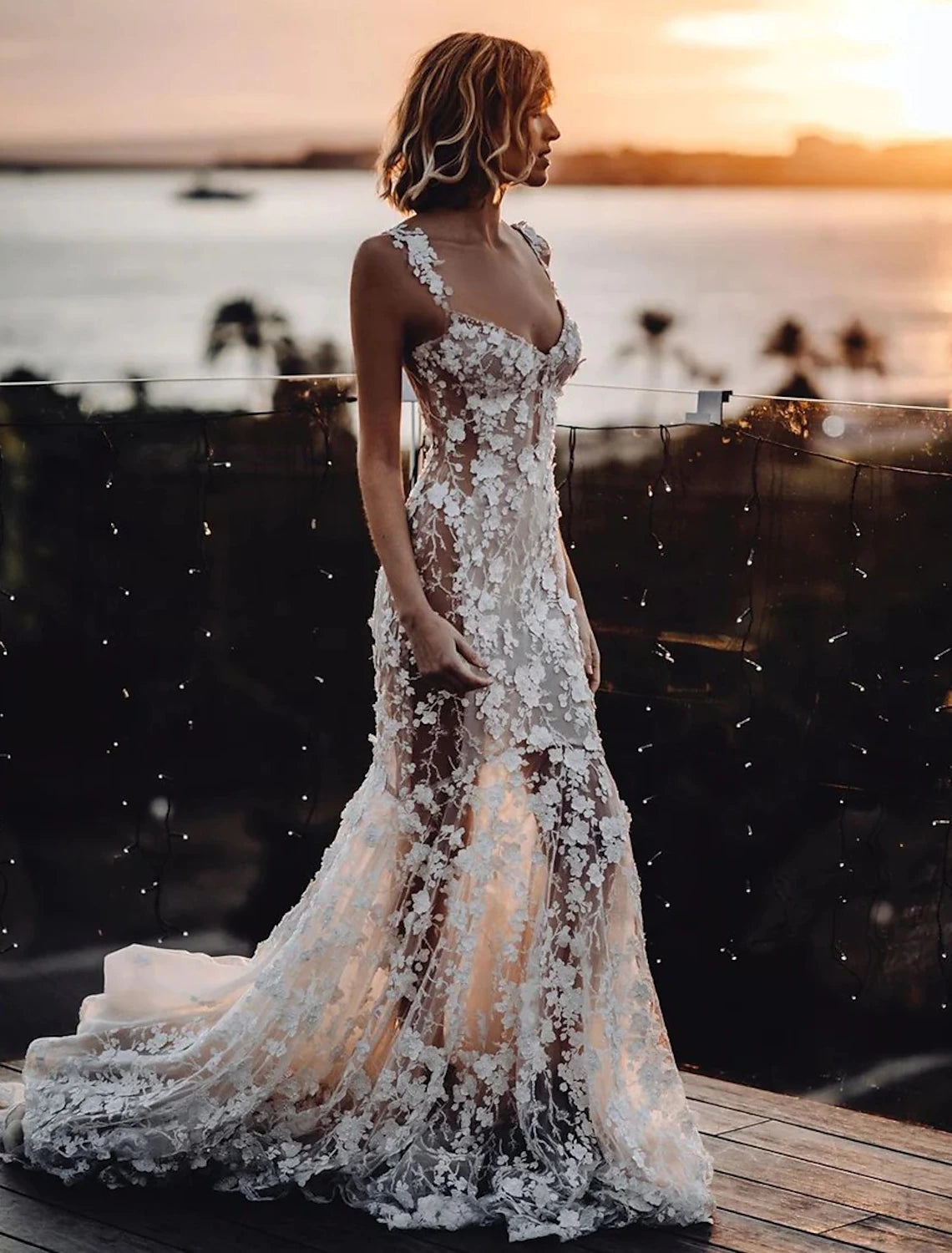 Luolandi Beach Sexy Boho Wedding Dresses Mermaid Sweetheart Regular Straps Court Train Lace Bridal Gowns With Appliques Summer Fall Wedding Party
