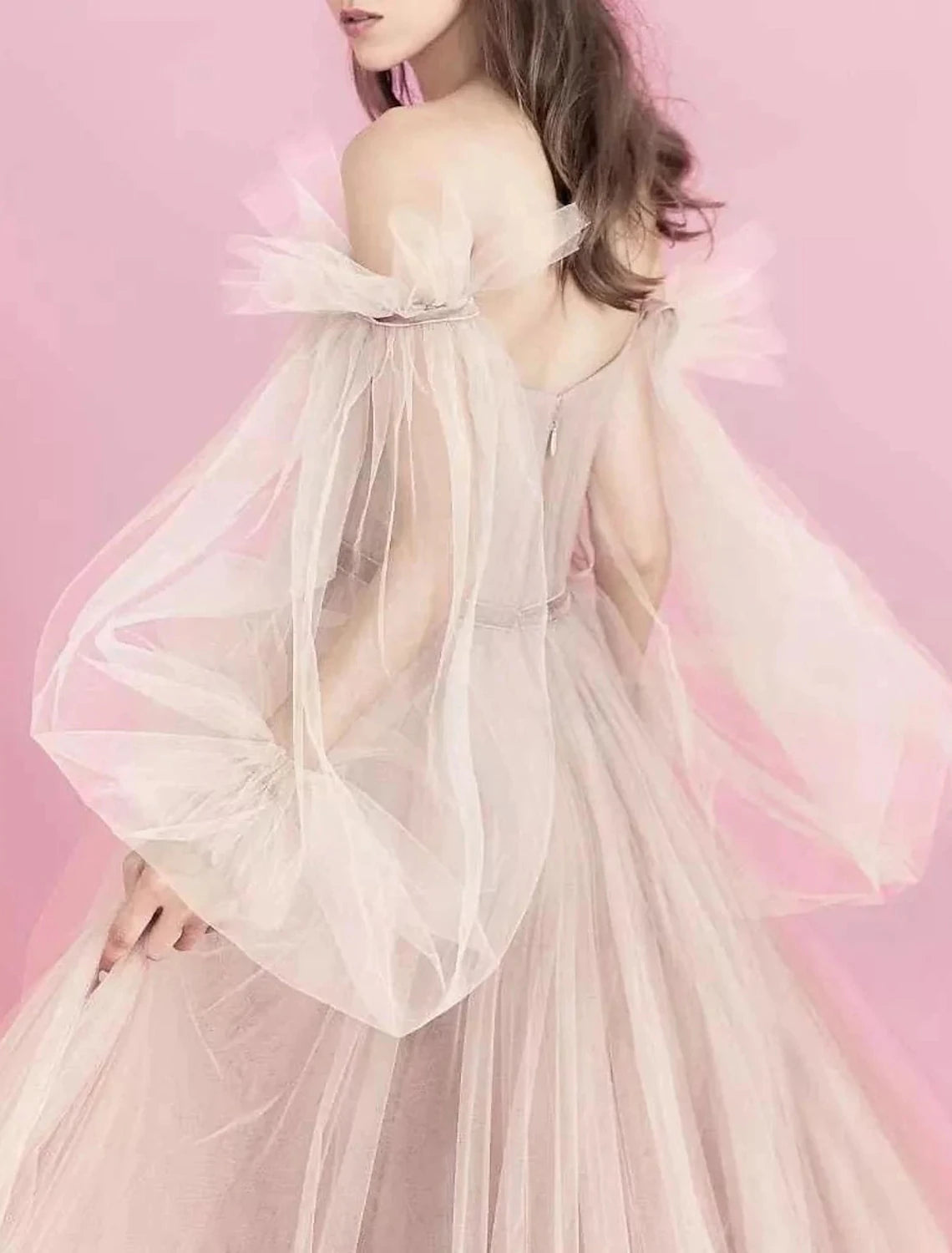 Luolandi A-Line Elegant Boho Engagement Formal Evening Birthday Dress Scoop Neck Long Sleeve Sweep / Brush Train Tulle with Pleats