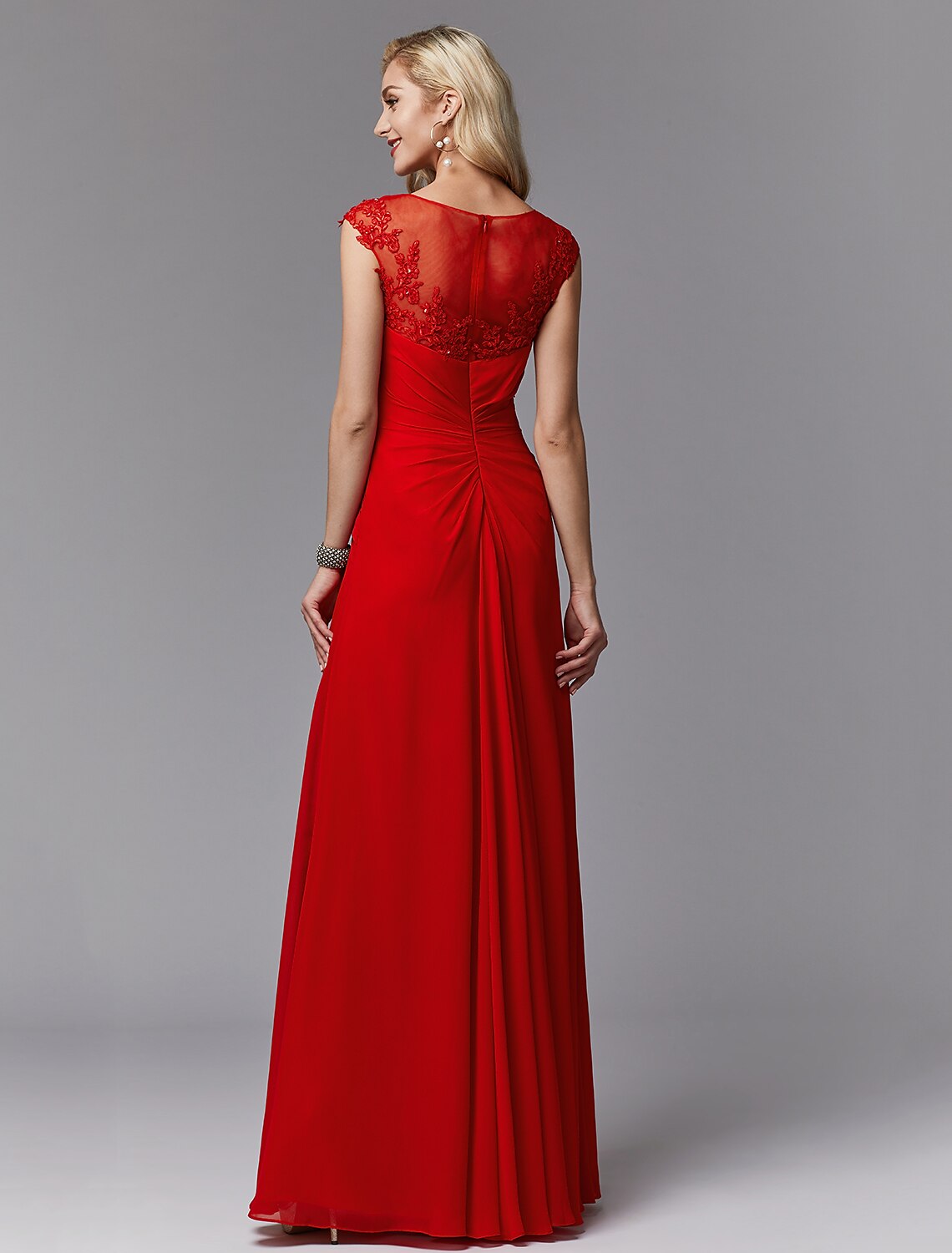 Luolandi Sheath / Column Mother of the Bride Dress Chinese Style See Through Illusion Detail Boat Neck Floor Length Chiffon Lace Sleeveless with Pleats Beading