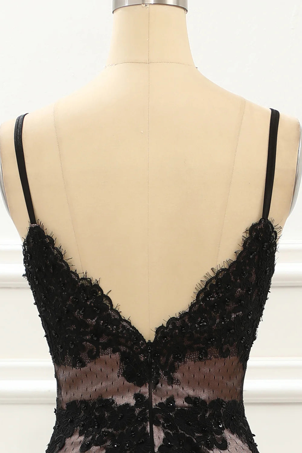 Luolandi Spaghetti Straps Black Mermaid Prom Dress With Lace V-neck Sexy