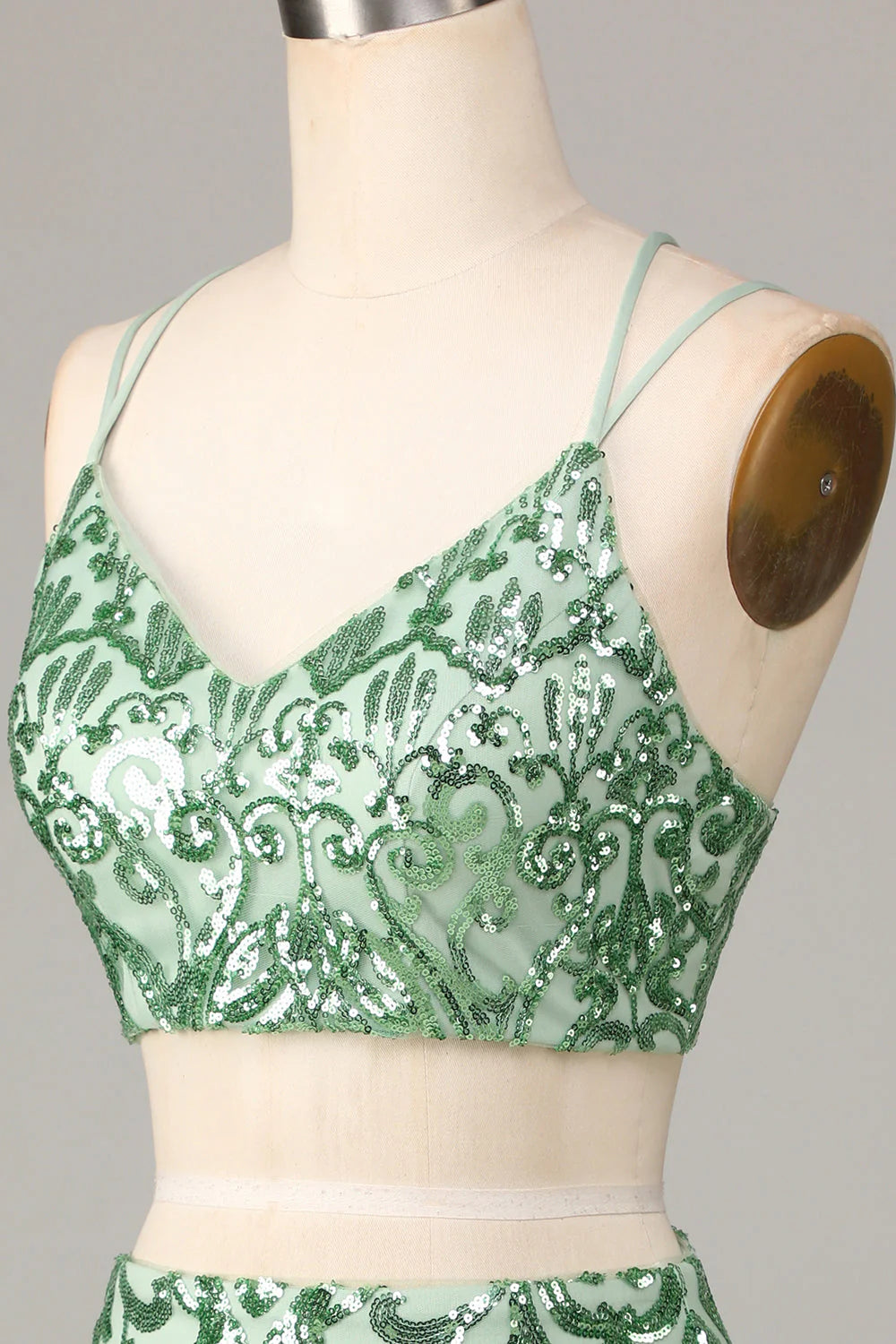 Luolandi Two Piece Spaghetti Straps Green Sequins Short Homecoming Dress Sexy