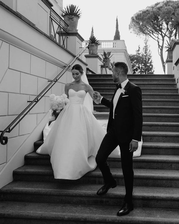 Luolandi Fashion Ball Gown Sweetheart Strapless Long Wedding Dresses Simple Bridal Gown