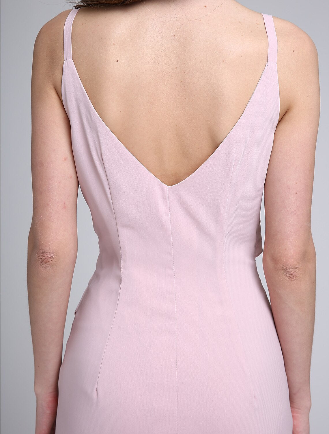 Luolandi Sheath / Column Bridesmaid Dress Spaghetti Strap Sleeveless Elegant Knee Length Chiffon