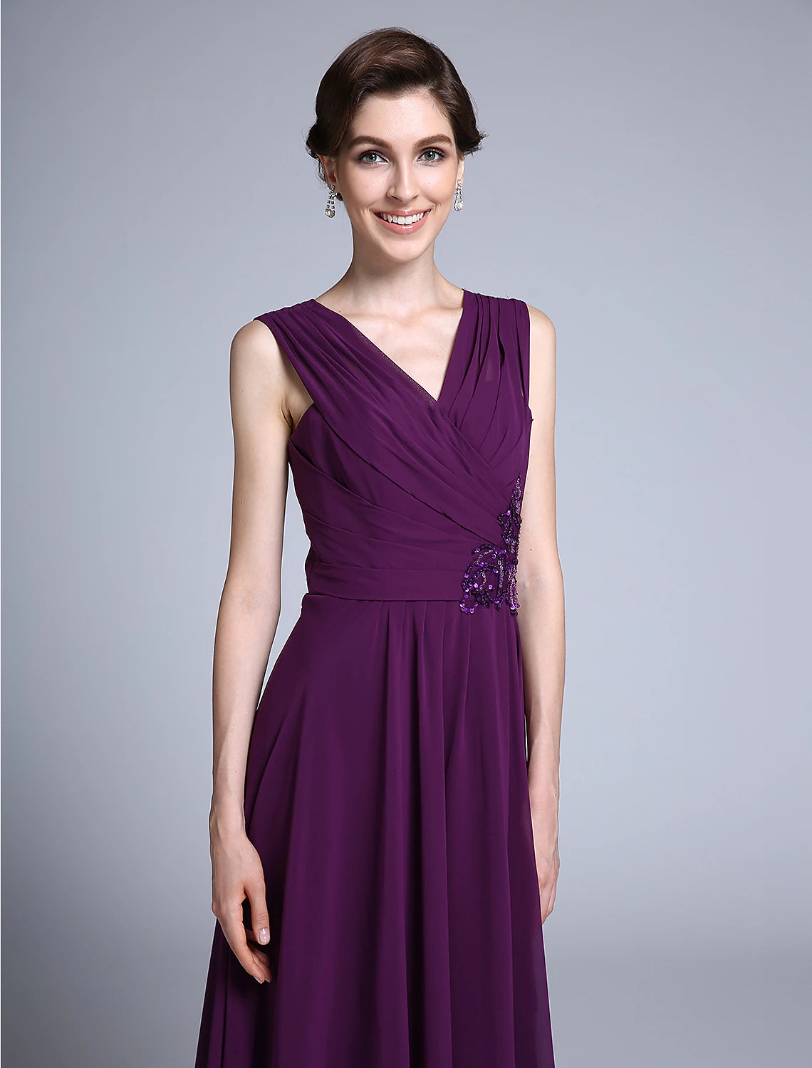 Luolandi Sheath / Column Mother of the Bride Dress Elegant V Neck Floor Length Chiffon Sleeveless