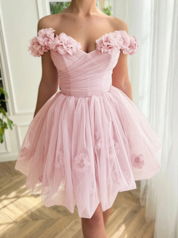 Luolandi A Line Strapless Short Tulle Homecoming Dress Off Shoulder Graduation Dress With Flowers
