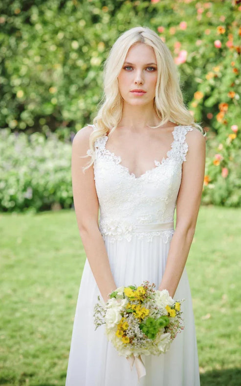 Luolandi Long Chiffon Lace Weddig Dress With Beading Flower Floor Length