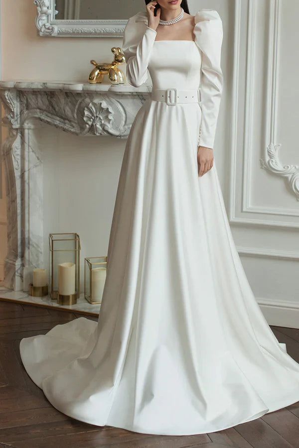 Luolandi Palace Train A Square Long sleeved Satin Retro Wedding Dress Beautiful
