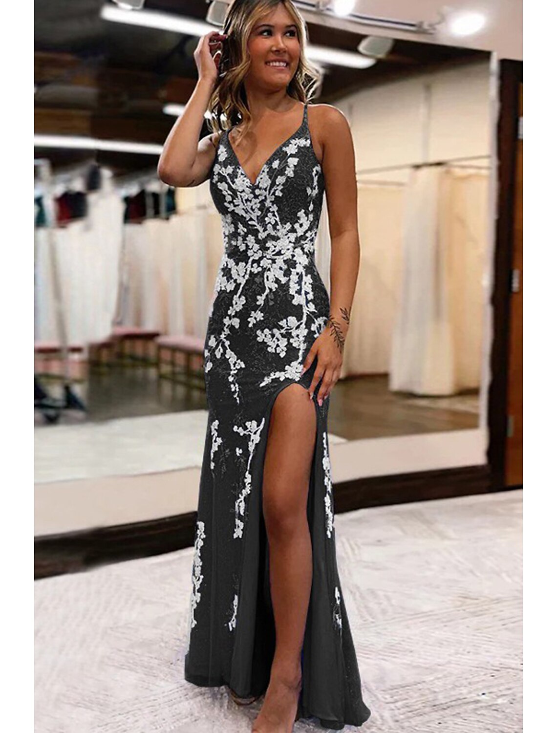 Luolandi Mermaid / Trumpet Prom Dresses Sexy Dress Formal Sweep / Brush Train Sleeveless V Neck Tulle Backless