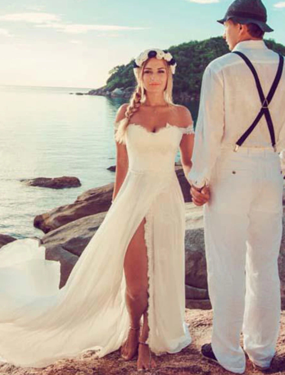 Luolandi Beach Sexy Boho Wedding Dresses A-Line Off Shoulder Cap Sleeve Court Train Chiffon Bridal Gowns With Split Front