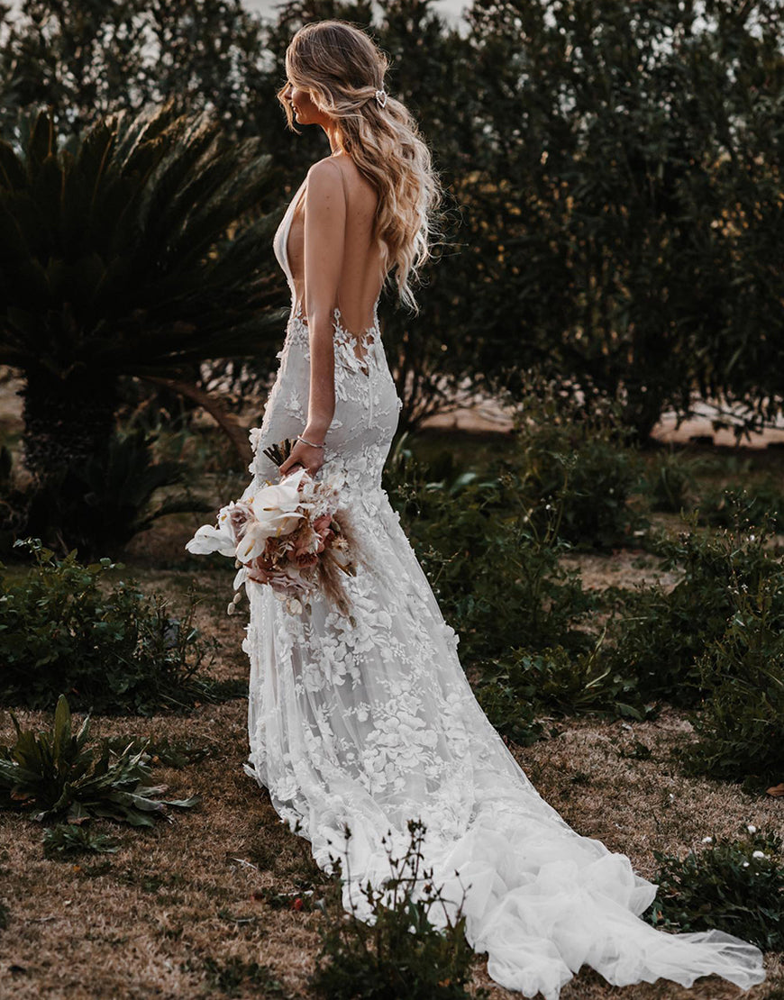 Luolandi 3D Flowers Mermaid Wedding Dresses V-neck Open Back Beautiful