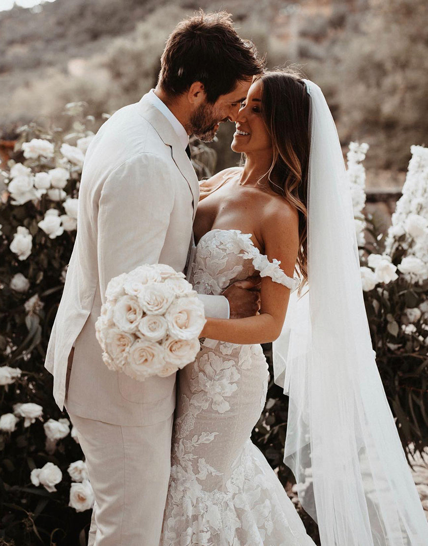 Luolandi Mermaid Wedding Dress with 3D Appliques Off Shoulder Beautiful Sexy