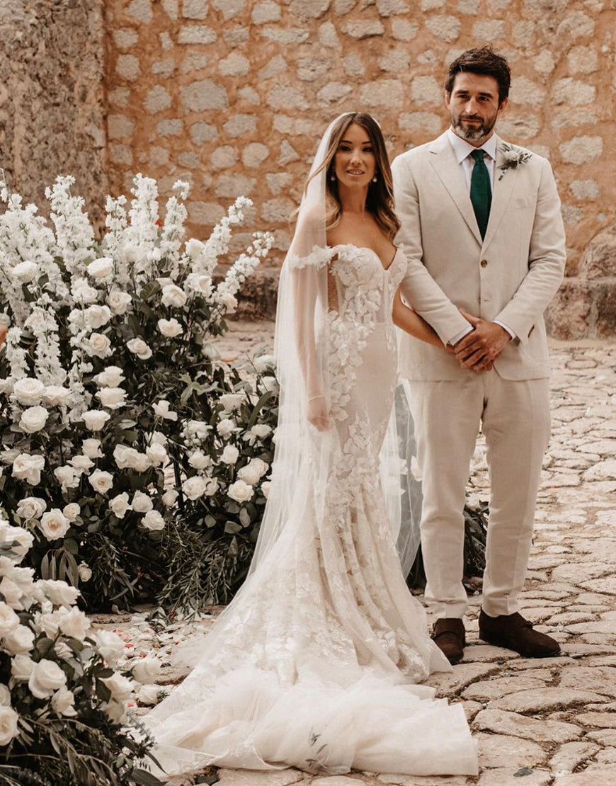 Luolandi Mermaid Wedding Dress with 3D Appliques Off Shoulder Beautiful Sexy