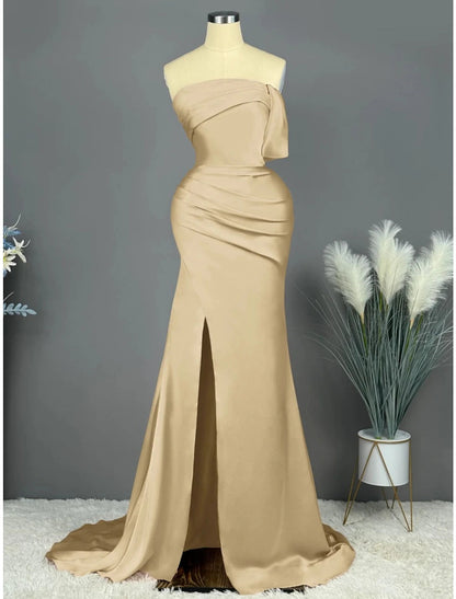 A-Line Evening Gown Elegant Dress Formal Sweep / Brush Train Sleeveless Strapless Satin with Pleats