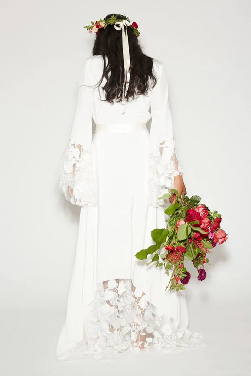 Luolandi Modest Hippie Bohemian Long Sleeve V-Neck Wedding Dress Elegant Bridal Gown