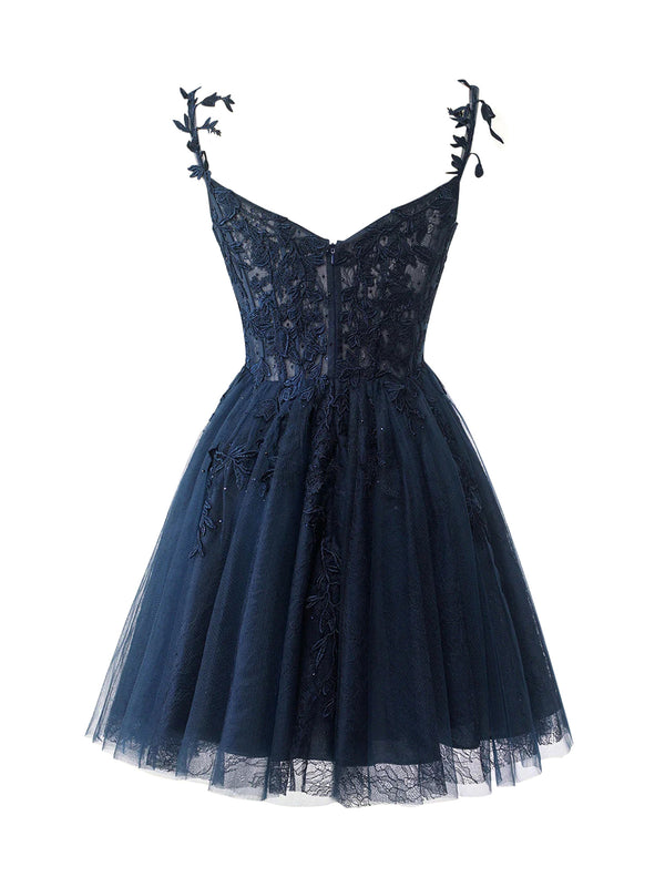 Luolandi A Line Sweetheart Short Homecoming Dresses with Appliques Beautiful Graduation Dress