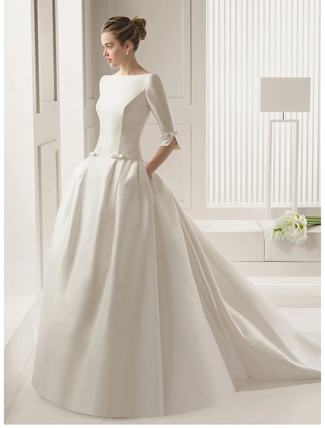 Luolandi Engagement Formal Wedding Dresses A-Line Scoop Neck Half Sleeve Court Train Satin Bridal Gowns