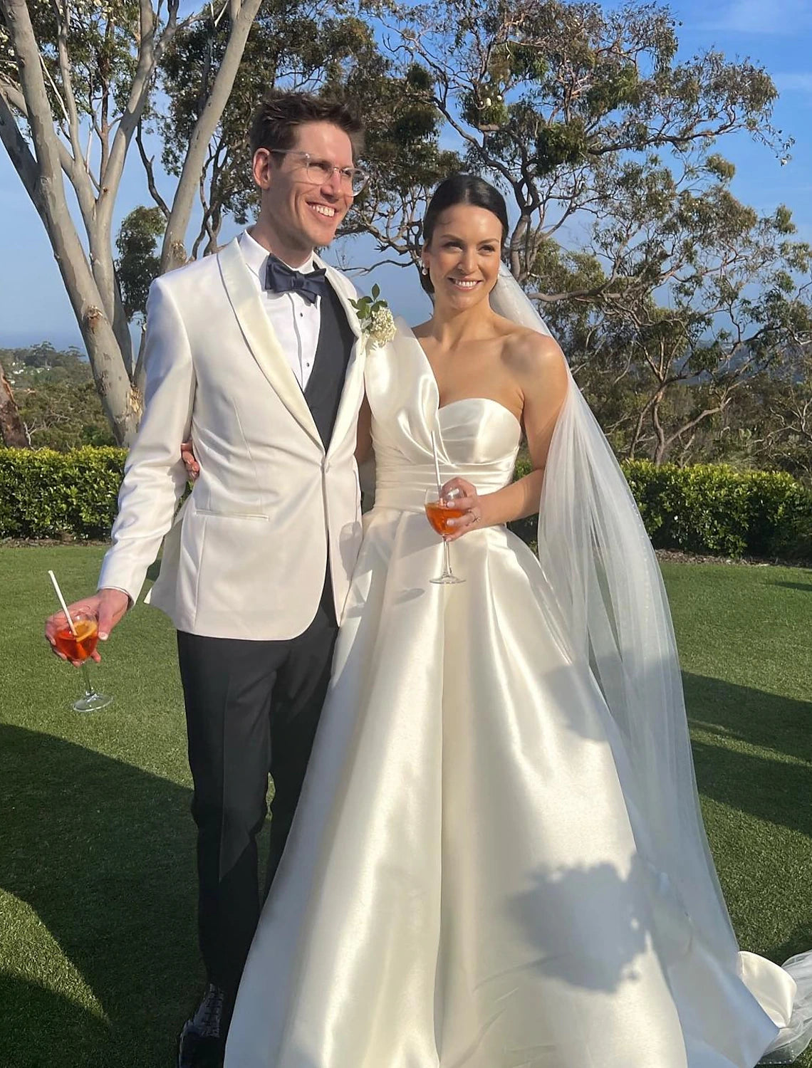 Luolandi Hall Formal Wedding Dresses A-Line One Shoulder Sleeveless Sweep / Brush Train Satin Bridal Gowns