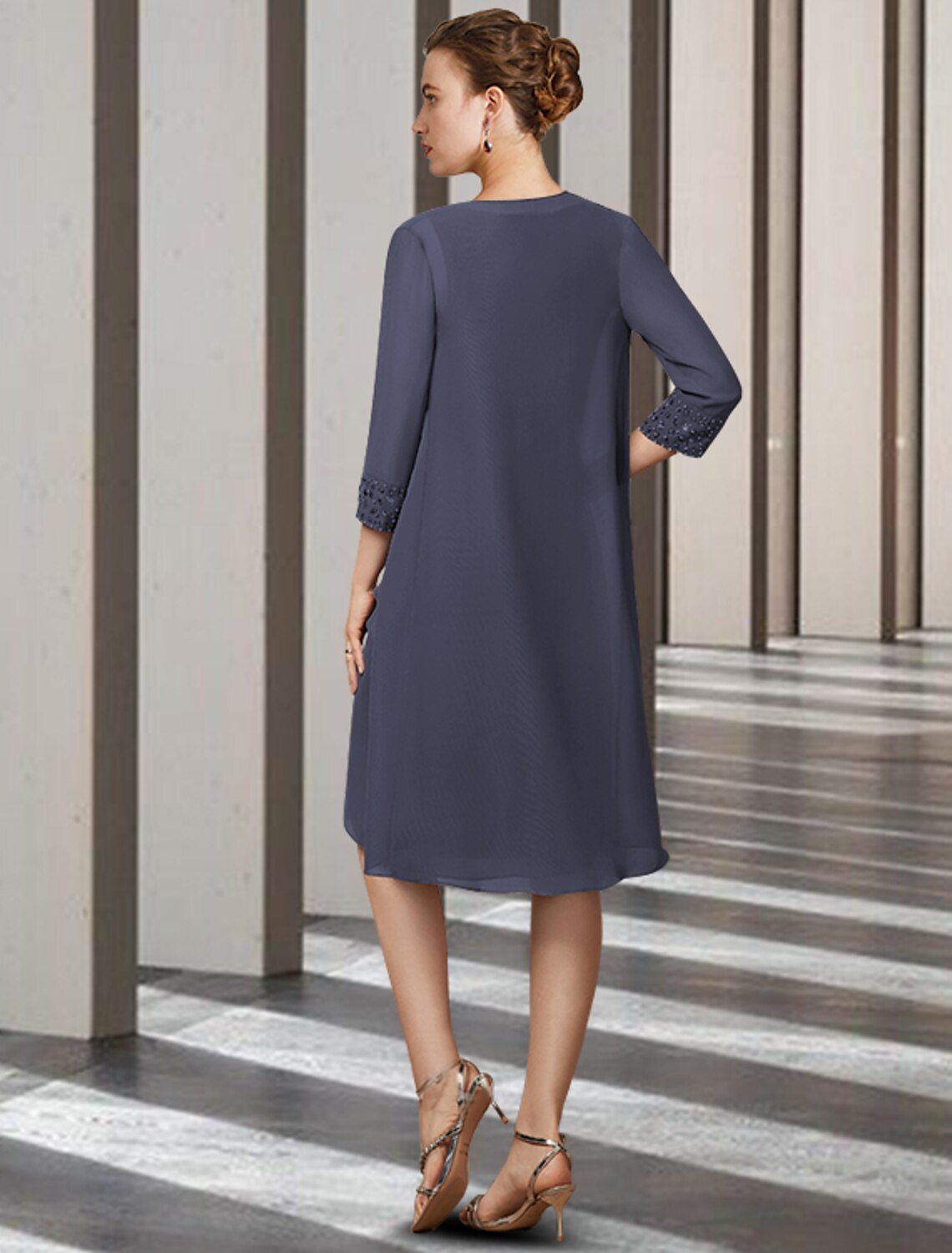 Luolandi Two Piece Sheath / Column Mother of the Bride Dress Elegant Jewel Neck Knee Length Chiffon Sleeveless