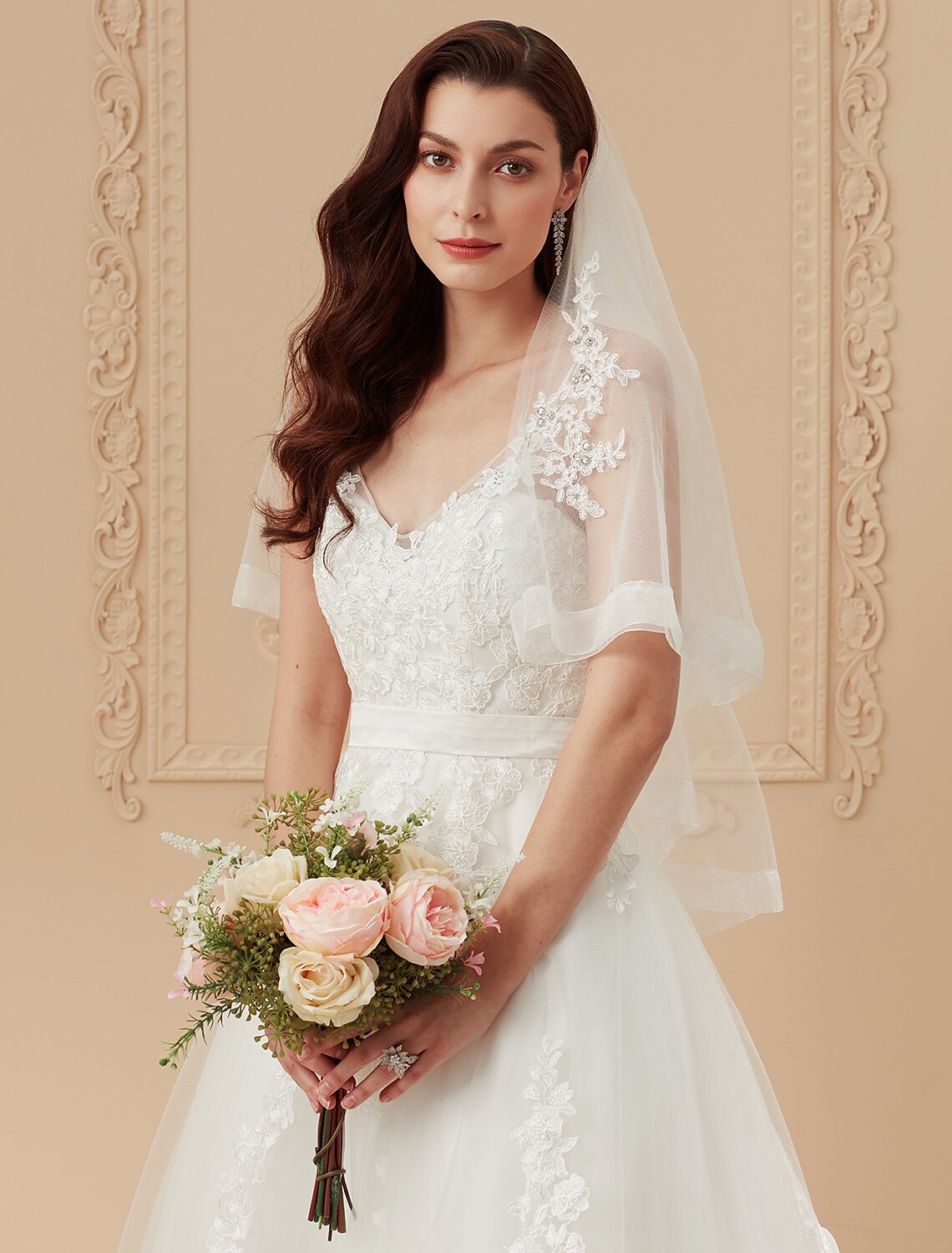 Luolandi Ball Gown Wedding Dresses V Neck Sweep / Brush Train Satin Tulle Over Lace Spaghetti Strap Romantic Illusion Detail Backless