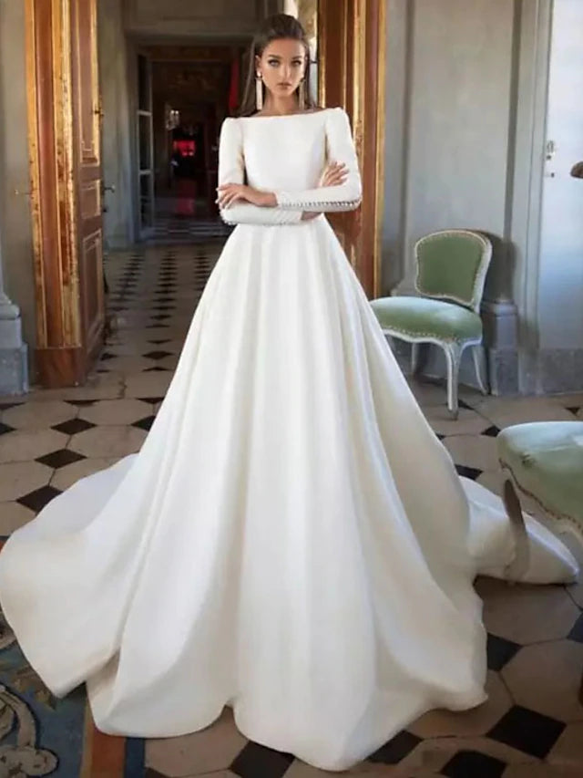 Luolandi Formal Wedding Dresses Court Train Ball Gown Long Sleeve Scoop Neck Satin With Buttons