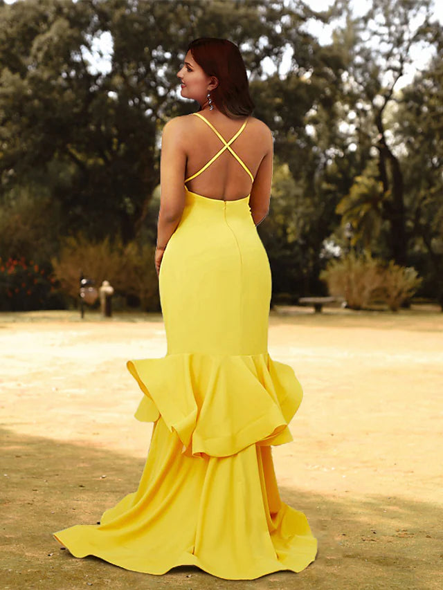 Luolandi Mermaid / Trumpet Evening Gown Plus Size Dress Wedding Guest Floor Length Sleeveless V Neck with Criss Cross Appliques