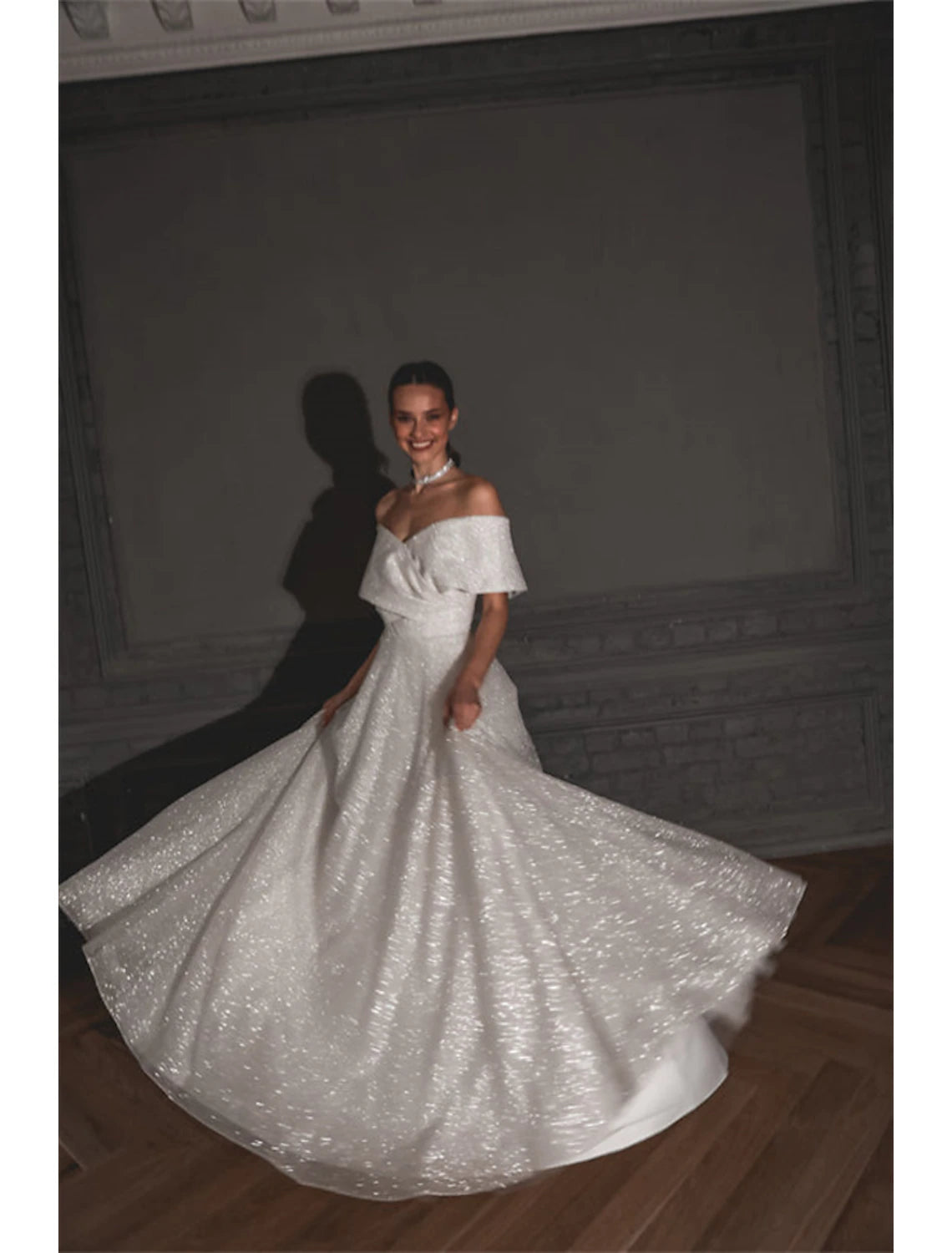 Luolandi Hall Sparkle & Shine Casual Wedding Dresses A-Line Off Shoulder Cap Sleeve Sweep / Brush Train Sequined Bridal Gowns