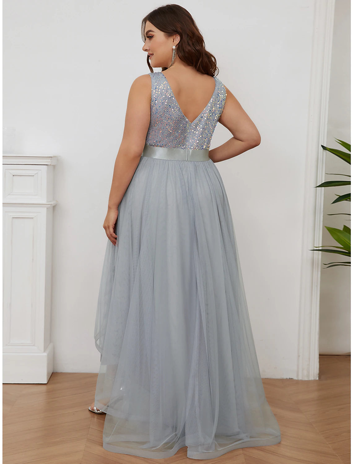 Luolandi A-Line Bridesmaid Dress V Neck Sleeveless Elegant Asymmetrical Sequined with Sequin