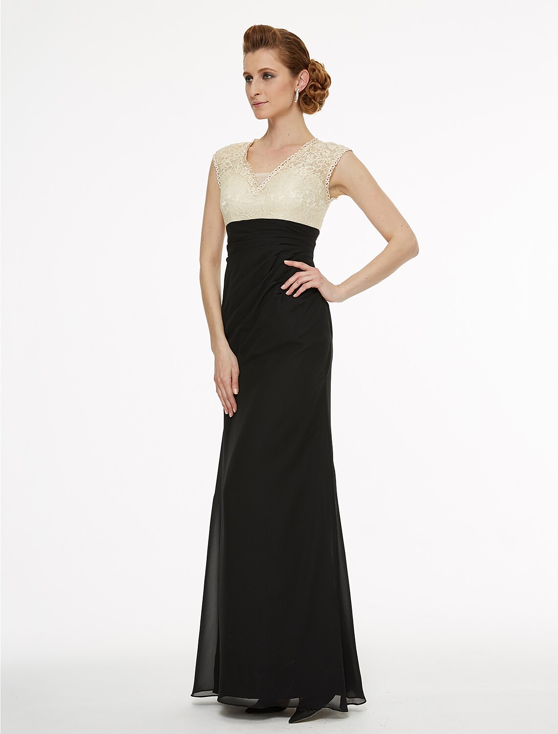 Luolandi Sheath / Column V Neck Floor Length Chiffon / Lace Mother of the Bride Dress