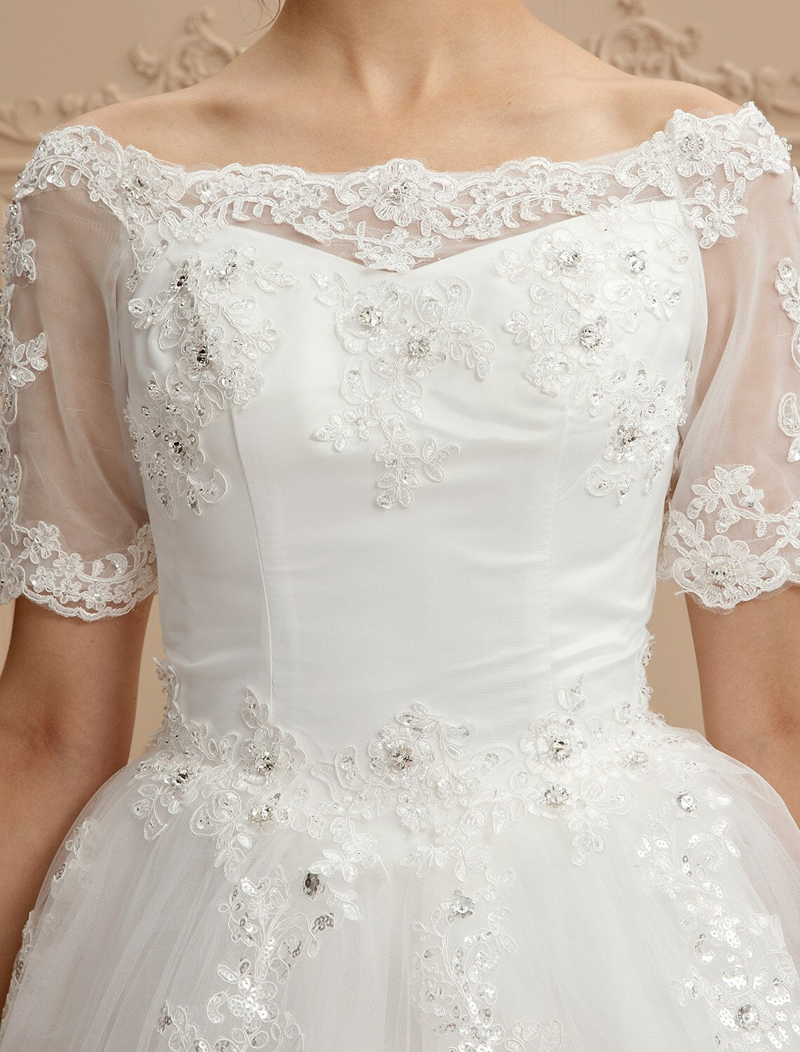 Luolandi A-Line Bateau Neck Cathedral Train Lace Made-To-Measure Long Wedding Dresses with Lace