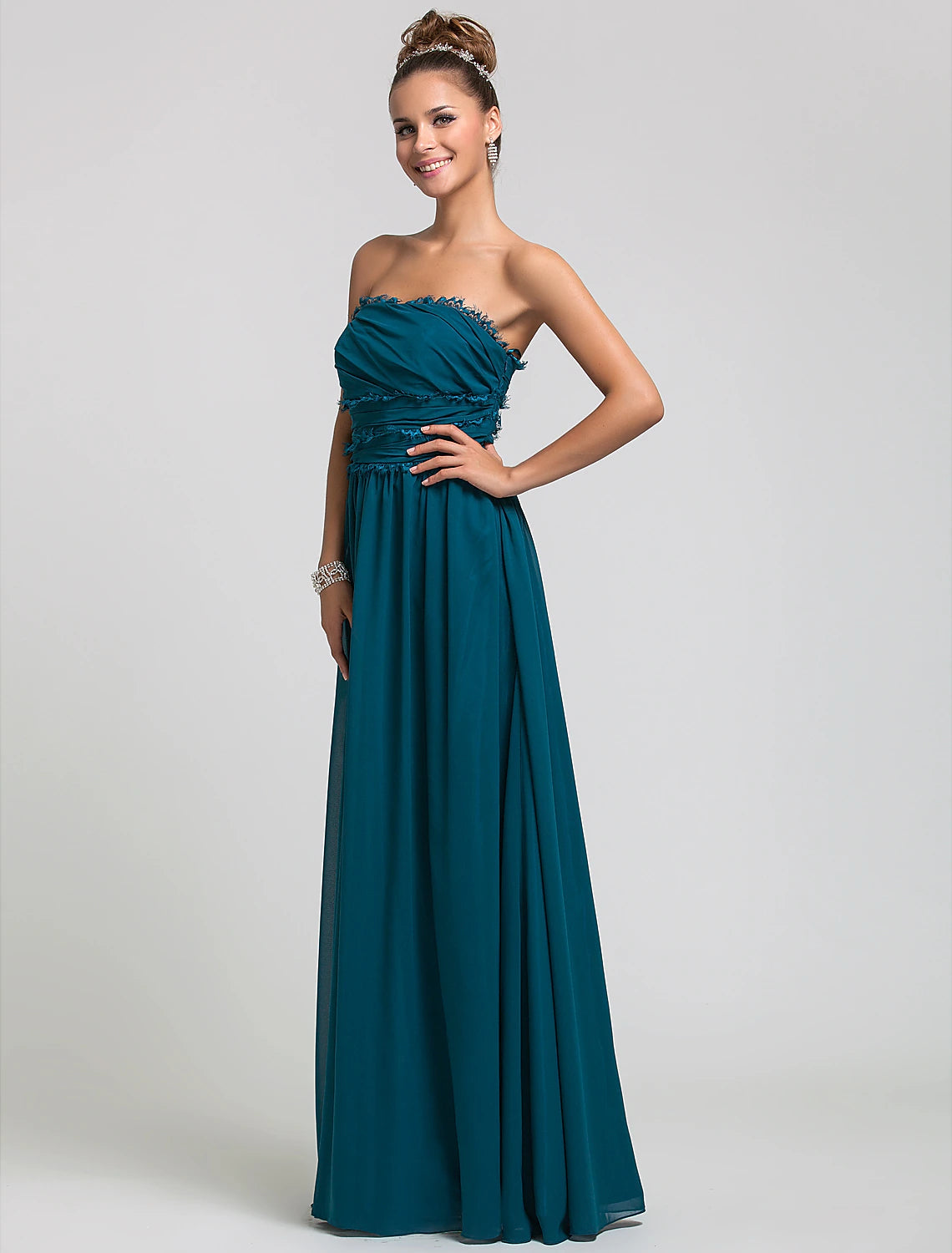 Luolandi Sheath / Column Strapless Floor Length Chiffon Bridesmaid Dress with Side Draping