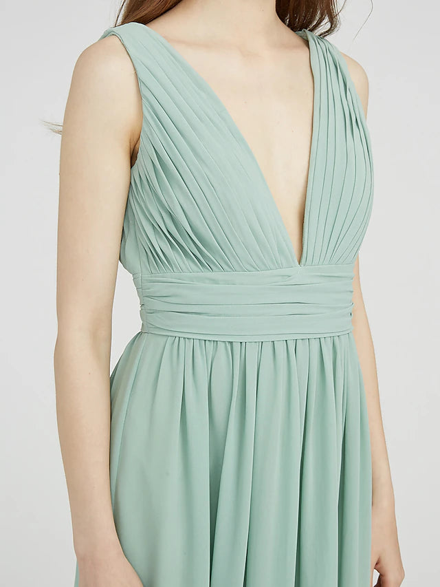 Luolandi Sheath / Column Bridesmaid Dress V Neck Sleeveless Elegant Floor Length Chiffon with Ruched / Side