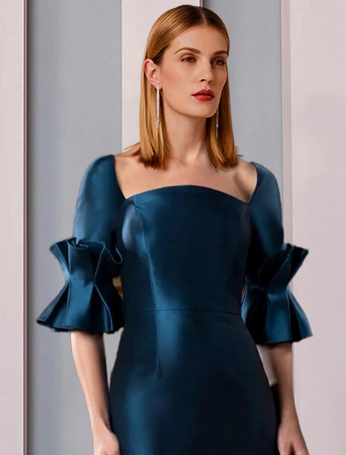 Luolandi Sheath / Column Mother of the Bride Dress Formal Wedding Guest Party Elegant Square Neck Floor Length Satin Half Sleeve