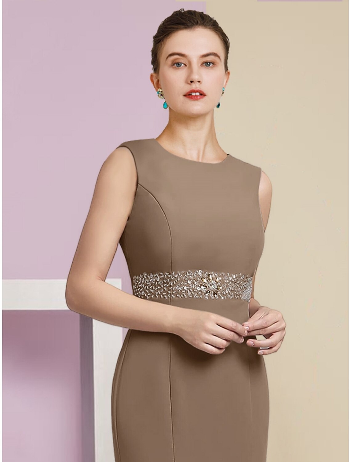 Luolandi Mermaid / Trumpet Mother of the Bride Dress Wedding Guest Elegant Scoop Neck Tea Length Chiffon Long Sleeve with Crystals