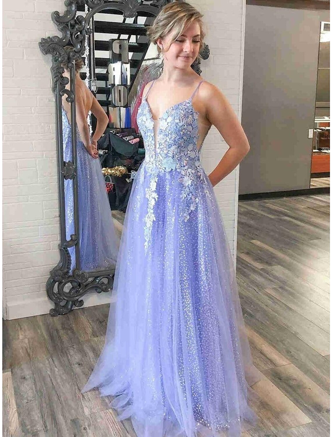 Luolandi A-Line Prom Dresses Sparkle & Shine Dress Formal Floor Length Sleeveless V Neck Tulle Backless with Pleats Sequin