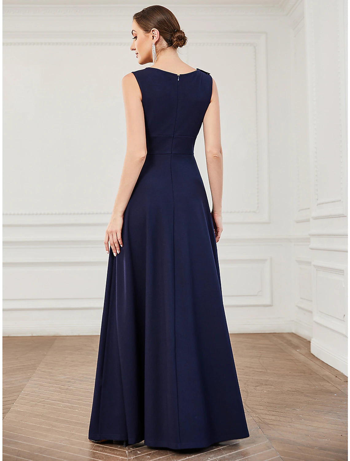 Luolandi A-Line Evening Gown Plus Size Dress Formal Wedding Guest Floor Length Sleeveless Jewel Neck Bridesmaid Dress Polyester with Draping Appliques