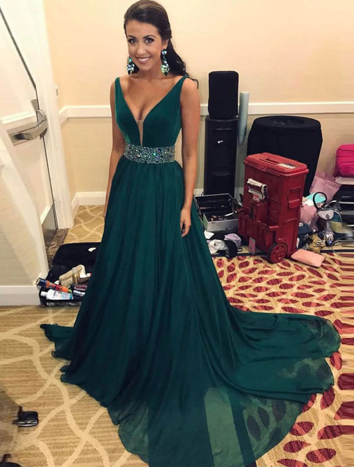 Luolandi A-Line Minimalist Elegant Party Wear Formal Evening Dress V Neck Sleeveless Floor Length Tulle with Sash