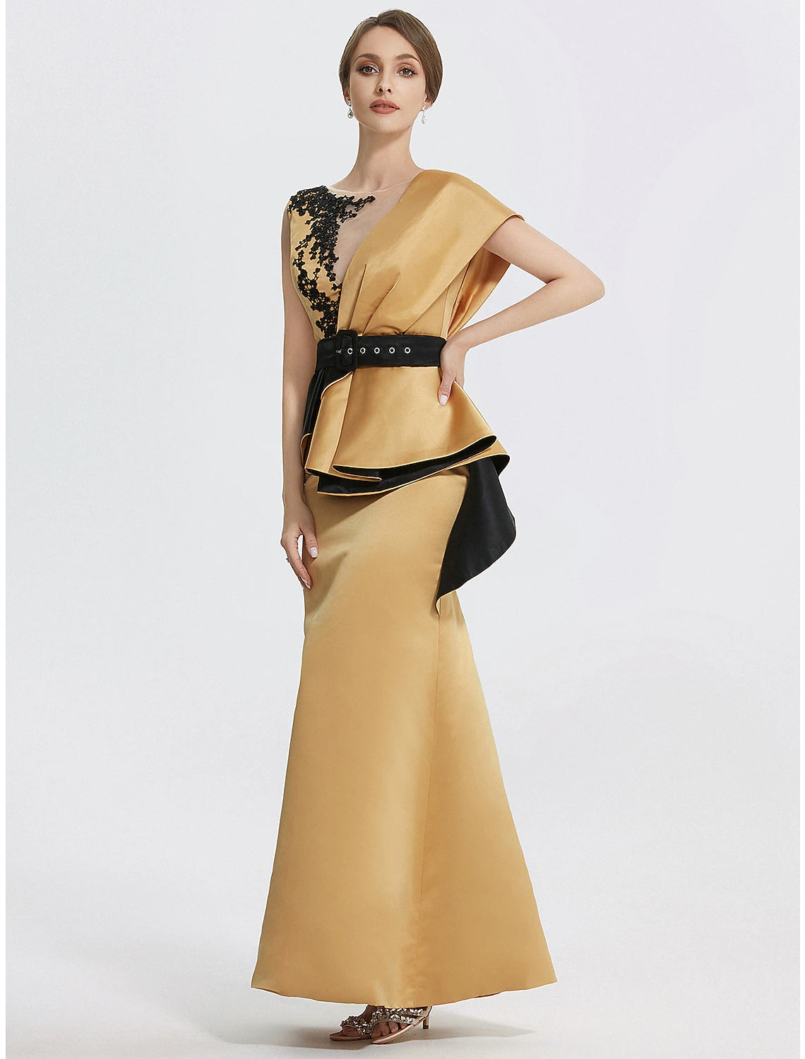 Luolandi Sheath / Column Evening Gown Elegant Dress Formal Floor Length Sleeveless Jewel Neck Satin with Embroidery