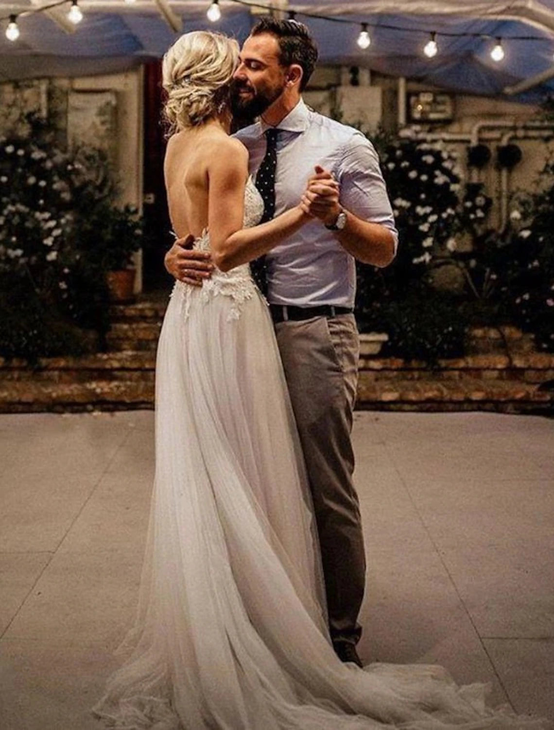 Luolandi Beach Wedding Dresses A-Line Sweetheart Camisole Spaghetti Strap Sweep / Brush Train Lace Bridal Gowns